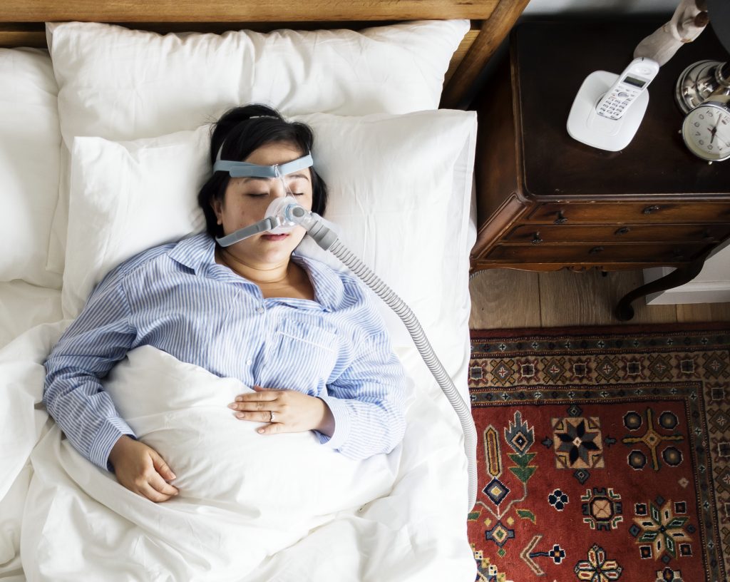 Woman sleep apnea